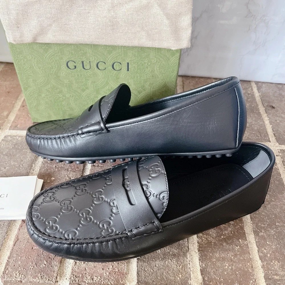 Gucci Signature Driver Supreme GG Black Debossed Leather Loafer Mens UK 7 US 7.5